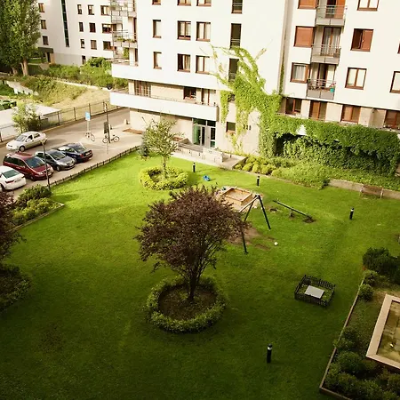 Apartment Bobroviecka Warsaw